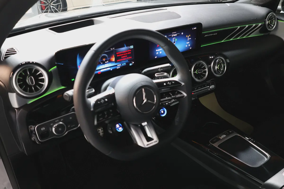 2025 Mercedes-Benz A-Class A 35 AMG | GCC Specs | Brand New Luxury Performance-8-8