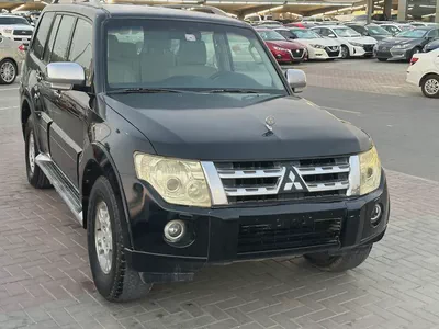 Mitsubshi pajero 2008 fullopshin balck color GcC calen car-8