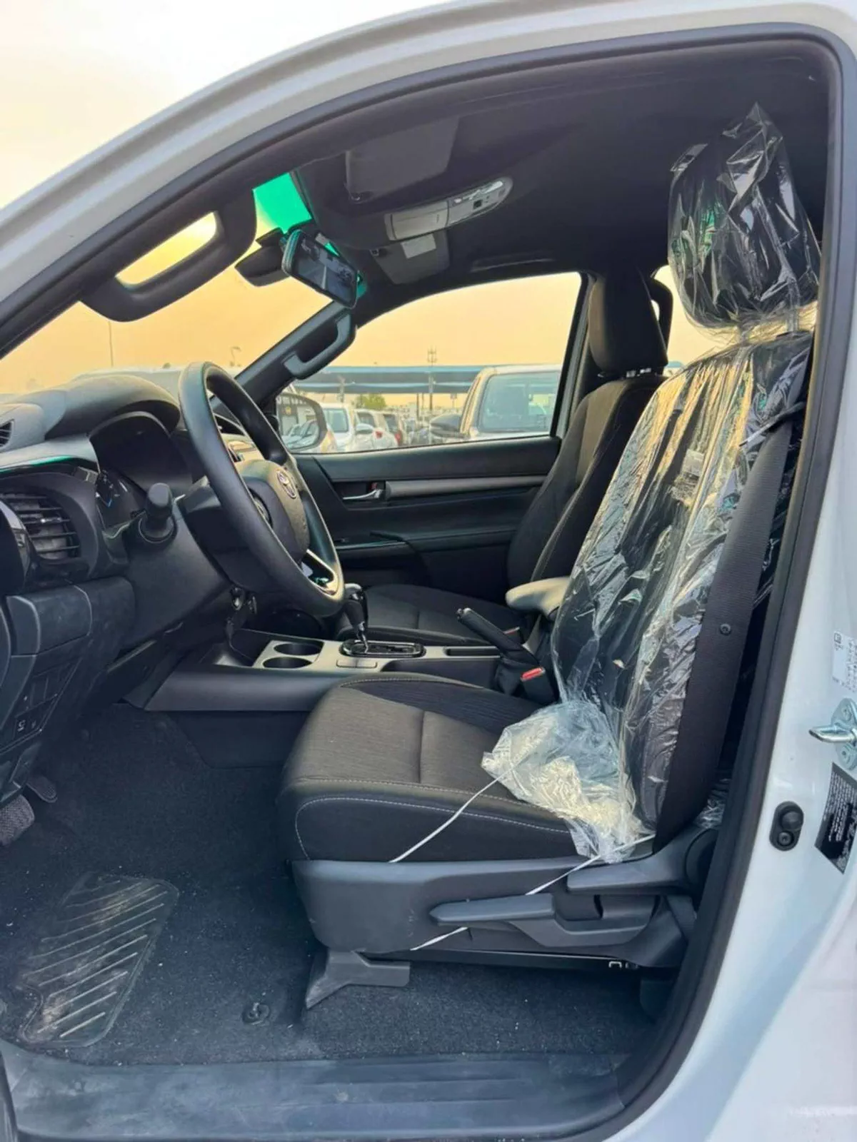 Toyota Hilux ADVENTURE SR5 ADVENTURE || DOUBLE CABIN || 2.8L V4 DIESEL / RADAR / 360*CAMERA / AIR COMPRESSOR / FULL OPTION-12-0