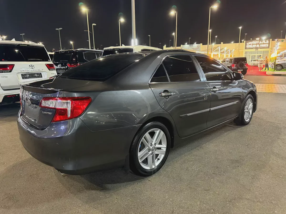 Toyota Camry Limited 2015 GCC Specs -تويوتا كامري 2015 لميتد-3-3