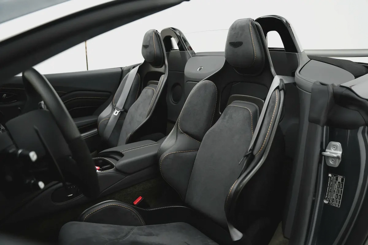 2023 ASTON MARTIN V12 VANTAGE-5-5