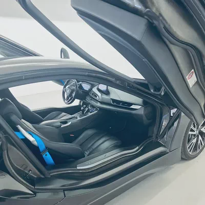 AED 4957 PM | BMW i8 2014 | PRISTINE CONDITION | COLLECTORS CAR | 1 YEAR WARRANTY-11