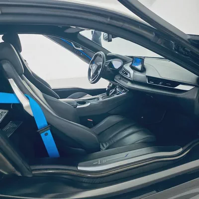 AED 4957 PM | BMW i8 2014 | PRISTINE CONDITION | COLLECTORS CAR | 1 YEAR WARRANTY-12
