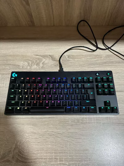 Logitech G Pro Mechanical Gaming Keyboard-2