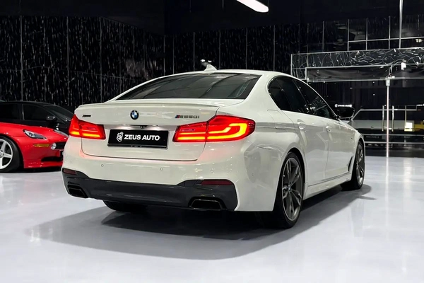 BMW 5 Series M550i xDrive 2019 | One Owner | GCC specs | AGMC Full Service history