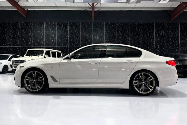 BMW 5 Series M550i xDrive 2019 | One Owner | GCC specs | AGMC Full Service history