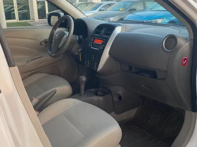 Nissan Sunny 2023 White-11