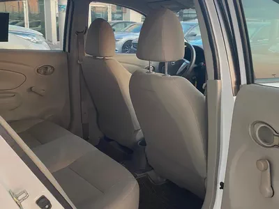 Nissan Sunny 2023 White-14
