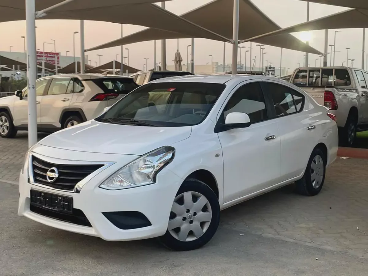 Nissan Sunny 2023 White-3-3