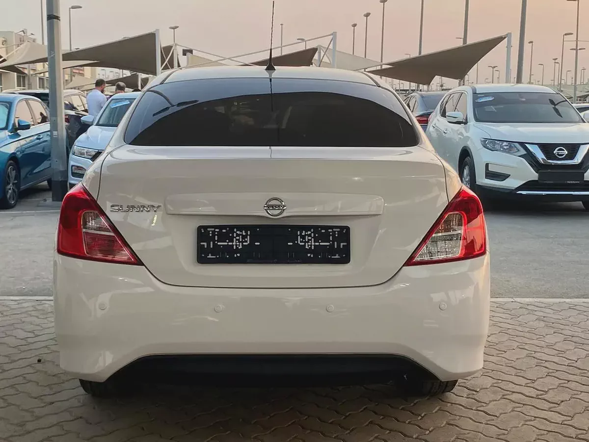 Nissan Sunny 2023 White-7-7