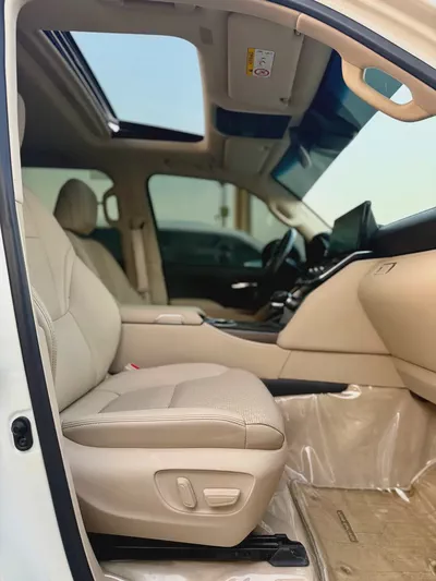 لاند كروزر VXR بدون تربو تنفس طبيعي-14