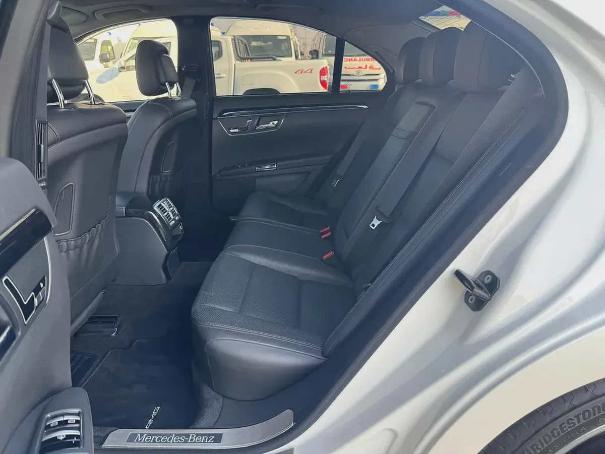 Mercedes Benz S550 AMG PKG 2012 123000km - Japan Import - Clean Title-12-12