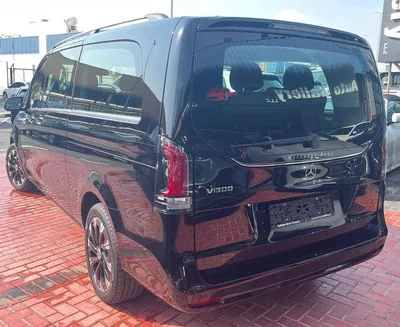 Mercedes Benz V300 Avantgarde Under Agency Warranty 2026 GCC-16