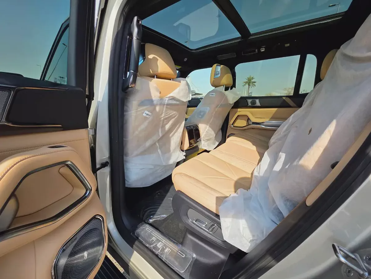 BYD Leopard 8 Flagship 2026 | Brand New | Chinese Specs | Luxury Off-Road SUV-10-10