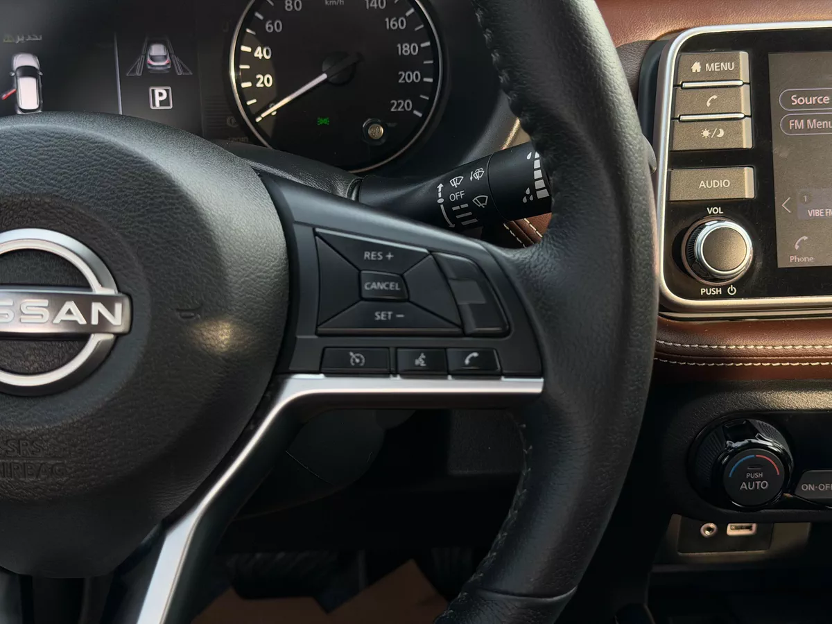 Nissan Kicks FULL OPTION GCC SPEC-12-12