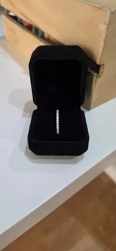 white gold 18k diamond eternity ring-3