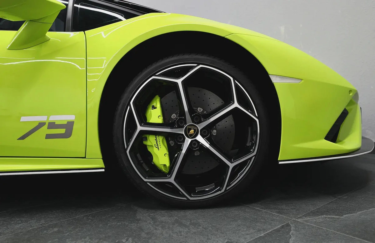 Lamborghini Huracan EVO Spyder-7-7
