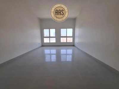 In prime location Chiller free huge 2bhk with all facilities-0