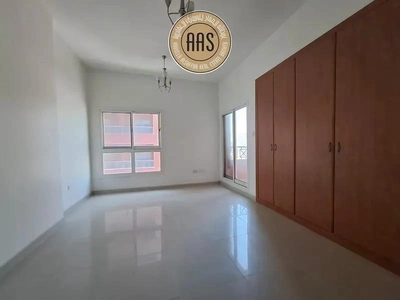 In prime location Chiller free huge 2bhk with all facilities-6