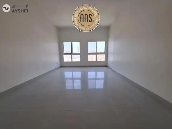 In prime location Chiller free huge 2bhk with all facilities