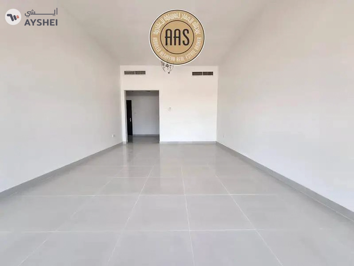 In prime location Chiller free huge 2bhk with all facilities-1-1