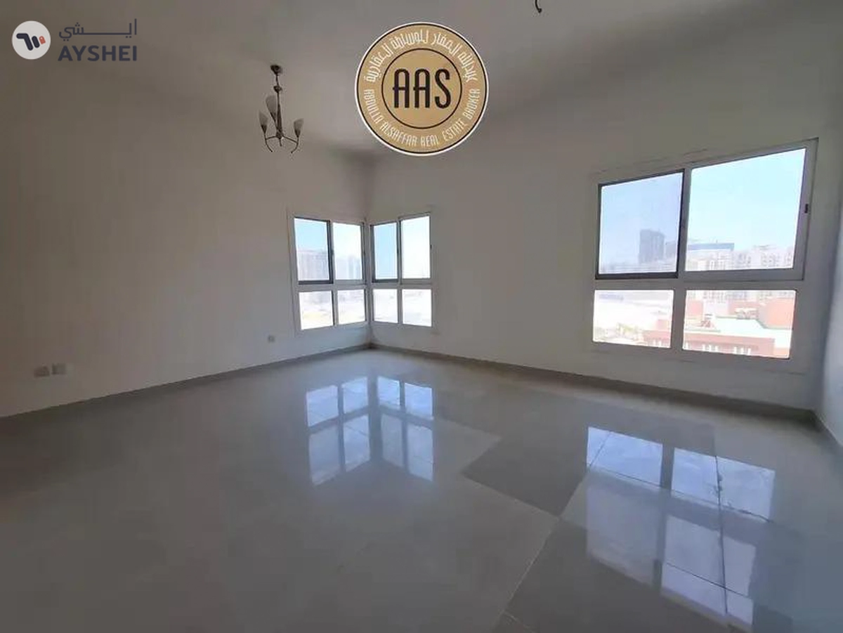 In prime location Chiller free huge 2bhk with all facilities-4-4