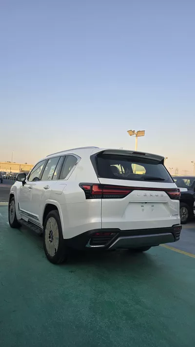 2026 Lexus LX 600 – Ultimate Luxury-2