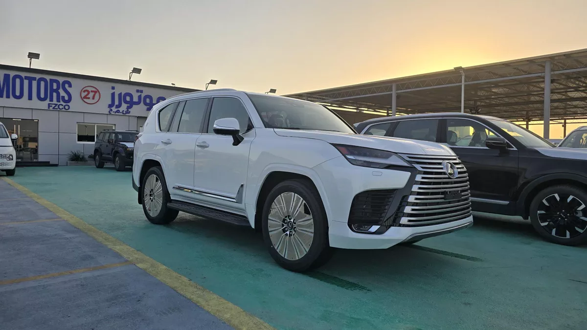 2026 Lexus LX 600 – Ultimate Luxury-9-9