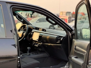 Toyota Hilux GLX 2.7L Double Cab Utility 4WD A/T