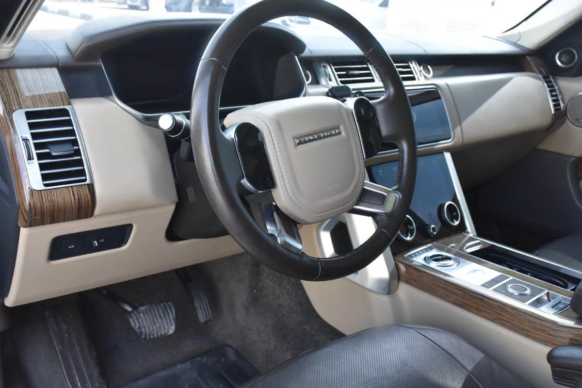 RANGE ROVER SE 2019 | WHITE-18-18