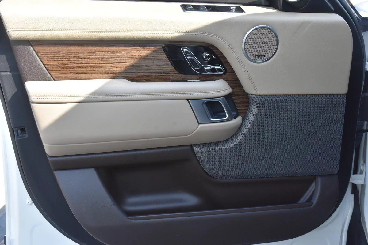 RANGE ROVER SE 2019 | WHITE-8-8