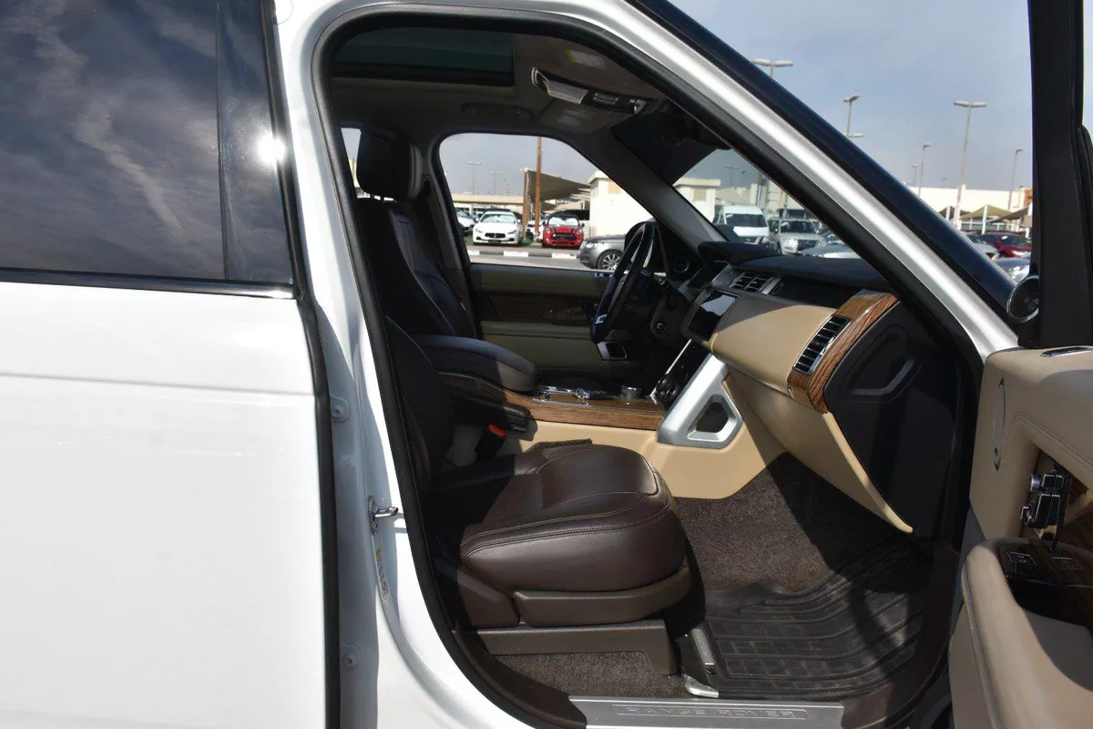 RANGE ROVER SE 2019 | WHITE-14-14