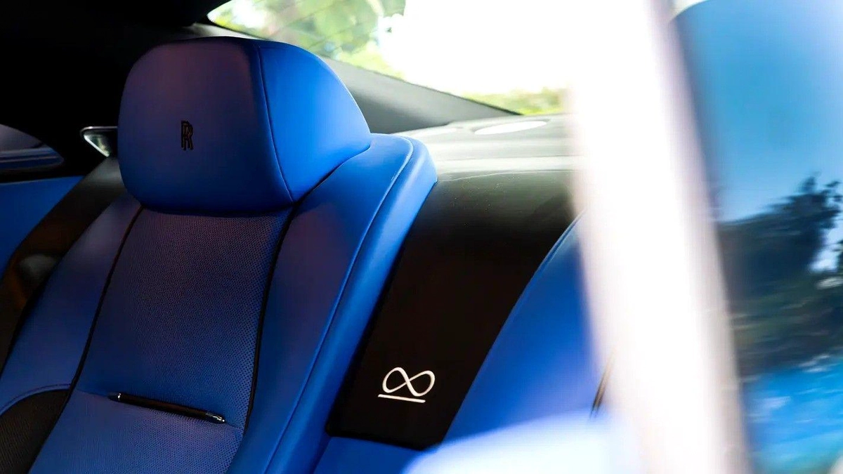 For sale Rolls-Royce Wraith Black Badge, 6.6 l, 2022 in Dubai-11-11