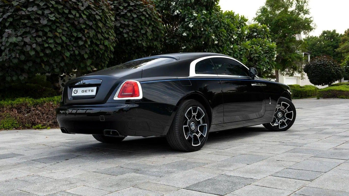 For sale Rolls-Royce Wraith Black Badge, 6.6 l, 2022 in Dubai-5-5