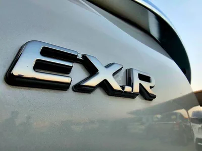 Toyota Fortuner EXR FORTUNER EXR/ V4 2.7 L/ LOW MILEAGE/ SUPER CLEAN-9