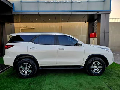 Toyota Fortuner EXR FORTUNER EXR/ V4 2.7 L/ LOW MILEAGE/ SUPER CLEAN-3
