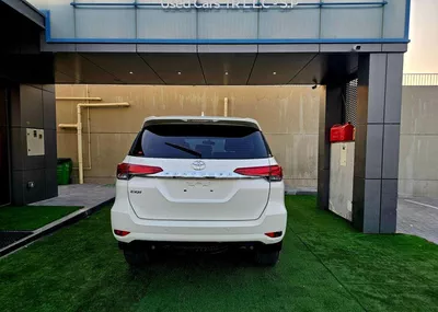 Toyota Fortuner EXR FORTUNER EXR/ V4 2.7 L/ LOW MILEAGE/ SUPER CLEAN-4