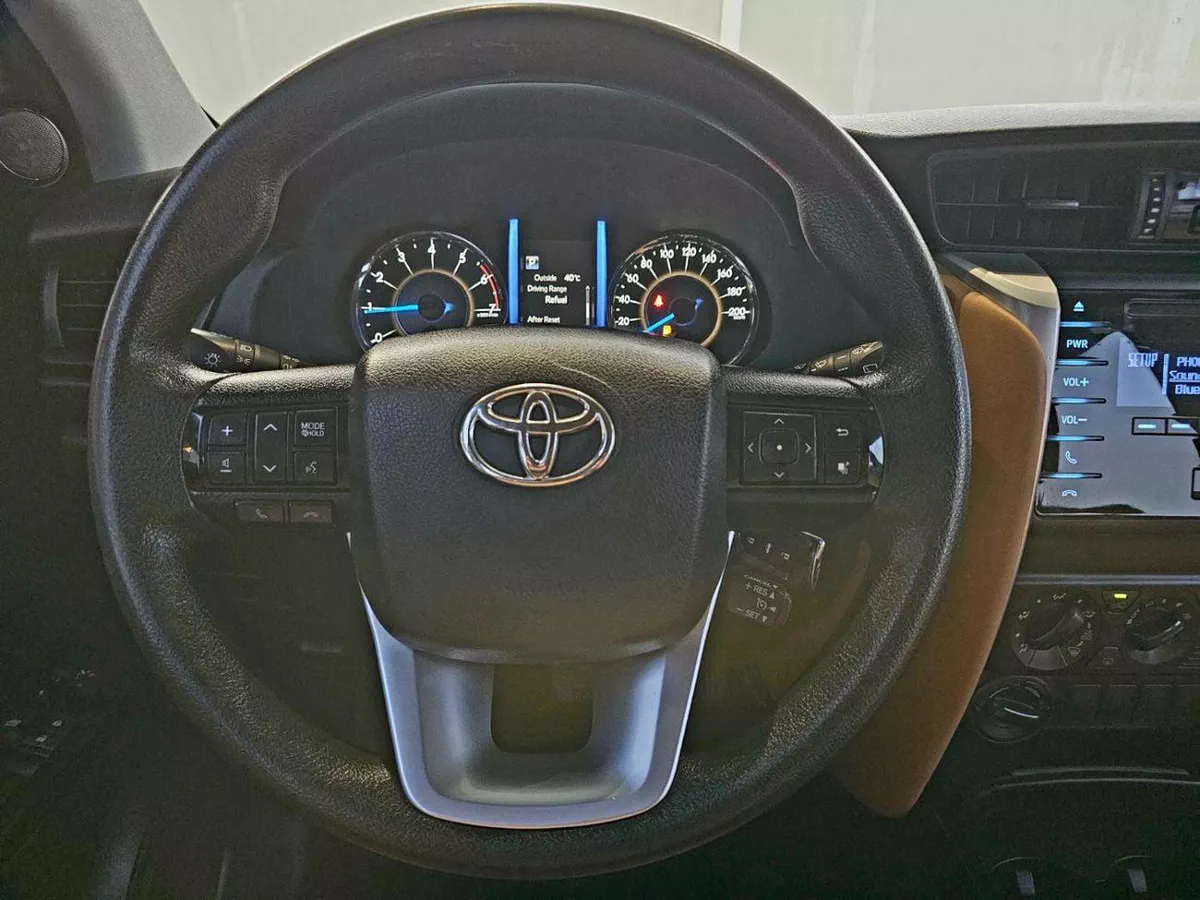 Toyota Fortuner EXR FORTUNER EXR/ V4 2.7 L/ LOW MILEAGE/ SUPER CLEAN-18-0