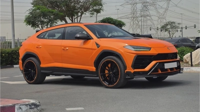 Lamborghini Urus (Orange 99k)-0