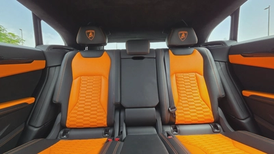 Lamborghini Urus (Orange 99k)-7