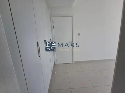 Free AC, Enjoy the Best Standards ,3bhk Apartment-5