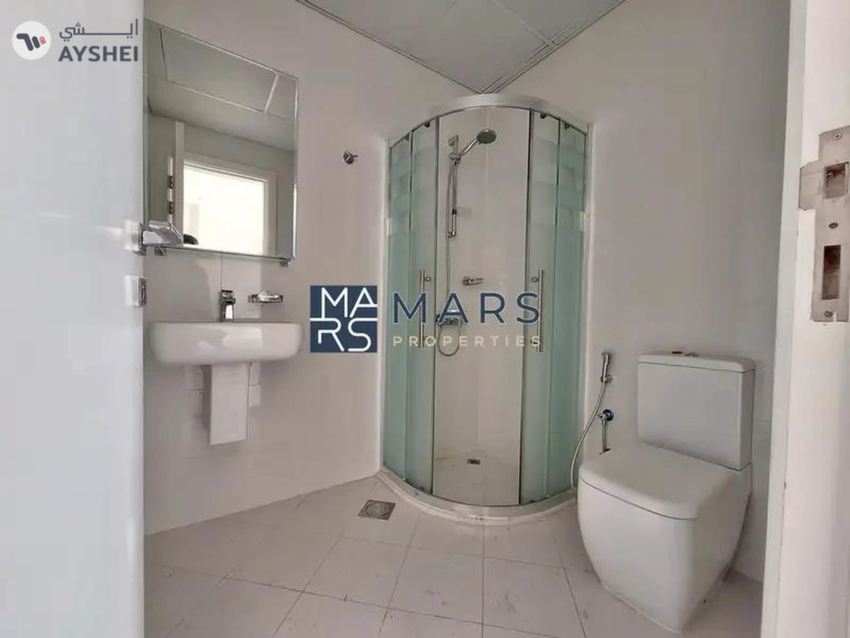 Free AC, Enjoy the Best Standards ,3bhk Apartment-12-12