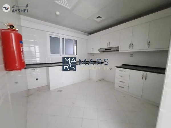 Free AC, Enjoy the Best Standards ,3bhk Apartment