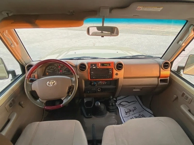 Toyota Land Cruiser Double chapin 2017-7