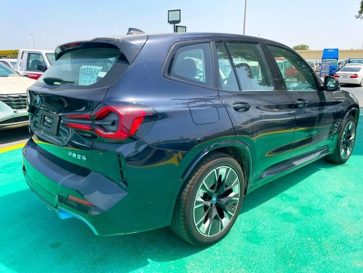 2023 BMW X3 Black | Luxury Compact SUV for Sale-16-16