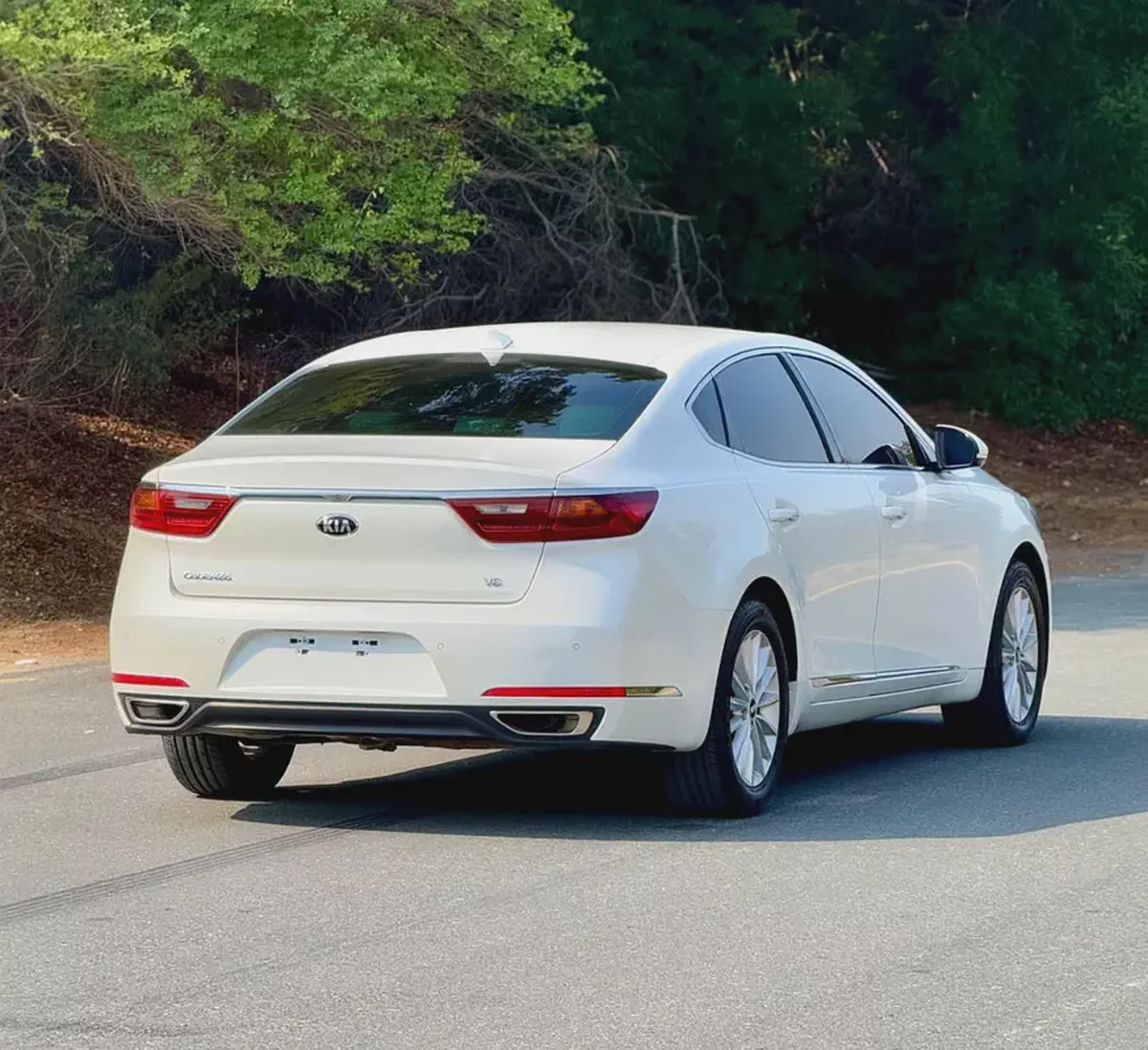 كيا كادينزا خليجي  بحالة الوكالة 2019 Kia Cadenza LX - GCC Specs-5-5
