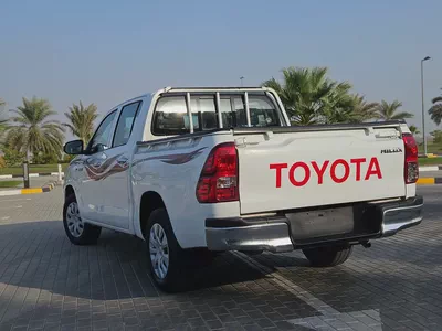 Hilux Double Cabin 2020 GCC Premium Condition Low KM Pickup Truck-13