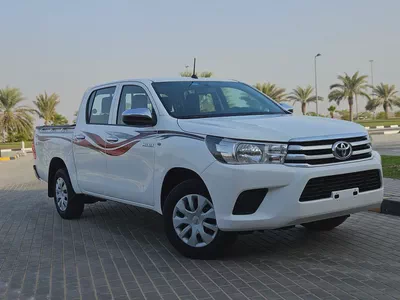 Hilux Double Cabin 2020 GCC Premium Condition Low KM Pickup Truck-5