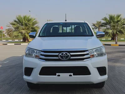 Hilux Double Cabin 2020 GCC Premium Condition Low KM Pickup Truck-6