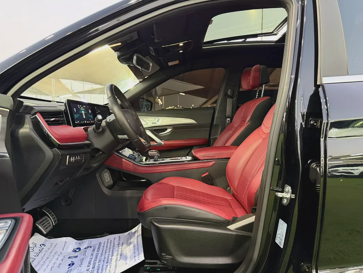 Jetour X70 Plus-S-DM—HYBRID —Luxury —2025 - FREE ACCIDENT—ORIGINAL PAINT-3 YEARS WARRANTY